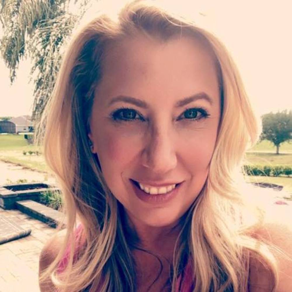 Meet your Posher, Lisa
